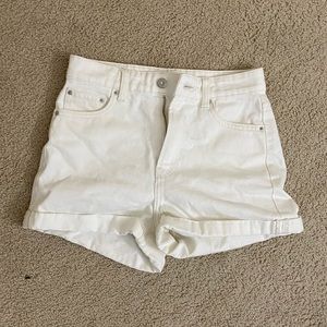 white mom shorts!
